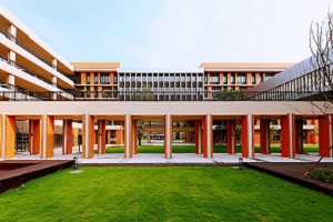 海口哈罗学校校园教学楼