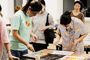 北服国际课程中心学生上课