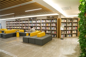 英国蔚翎学校海外学习中心图书室