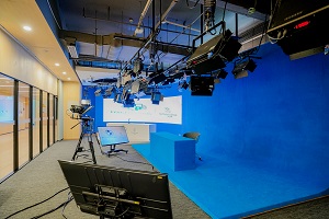 海南英雅盛彼德学校校园电台