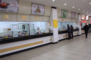 上外立泰剑桥中心食堂