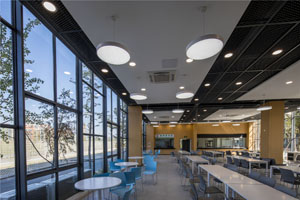 湖州市南太湖双语学校食堂