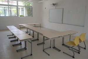 上海宏润博源学校教室