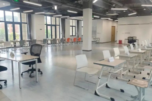 上海UEC国际中心环境