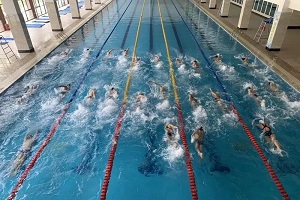 句容碧桂园学校游泳馆