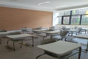 苏州山峰双语学校教室