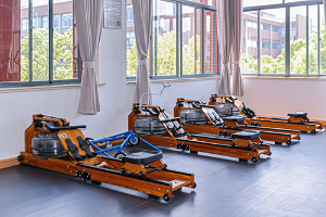 浦华曜ONE&middot;个人学校健身房