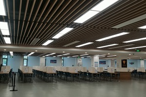 浦东万科学校高中部食堂