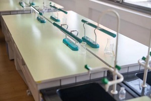 浦东万科学校高中部生物实验室