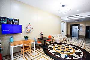 上海新虹桥中学宿舍大厅