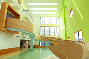 北大附属嘉兴实验学校幼儿园滑梯