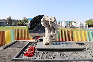 常州市平陵高级中学双语班求真