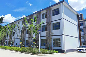 常州市平陵高级中学双语班综合楼