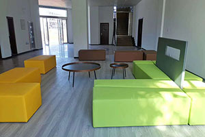 常州市平陵高级中学双语班休闲区