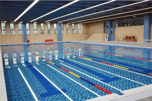 南通州外国语学校游泳池