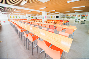 碧桂园十里银滩学校饭堂