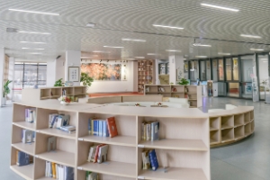 广东实验中学中英国际课程图书馆