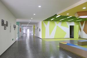 深圳道尔顿新华公学艺术馆