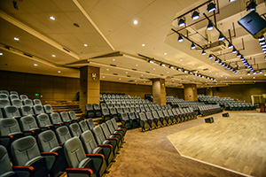 广州亚加达国际预科青藤学院会议厅