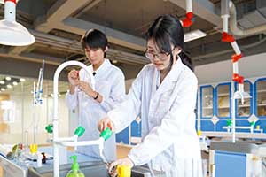 曼彻斯通松山湖书院实验室