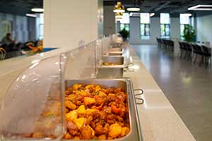 曼彻斯通松山湖书院食堂