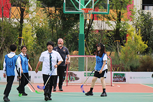昆明世青学校篮球场