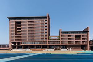 深圳前海哈罗港人子弟学校宿舍楼+餐厅