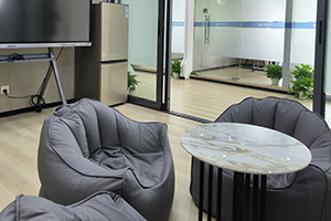 爱乐惟国际教育洽谈室