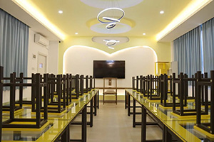 广州海华中学国际部活动室