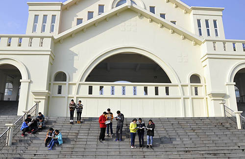 太仓华顿外国语学校初中部