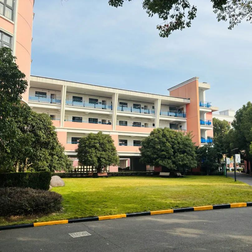 上海罗斯德国际高中