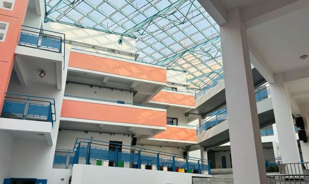 上海罗斯德国际高中