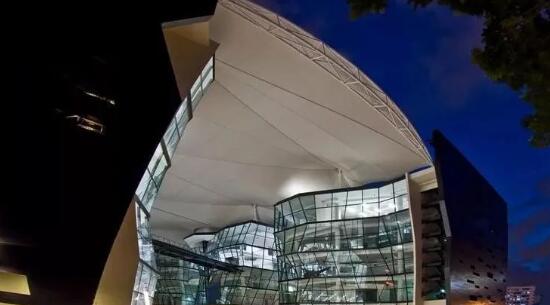 拉萨尔艺术学院